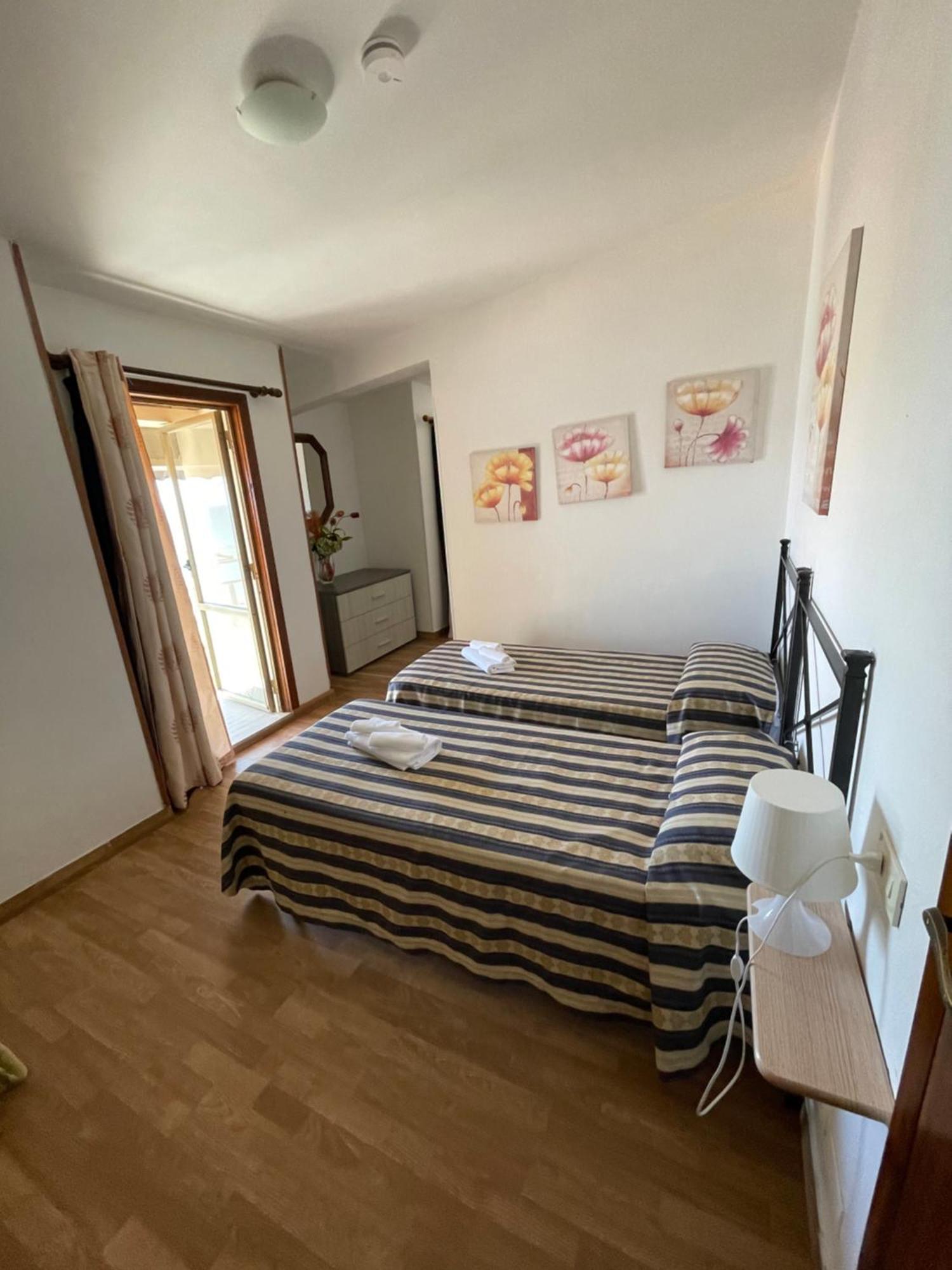 Pensione Eden Follonica Esterno foto